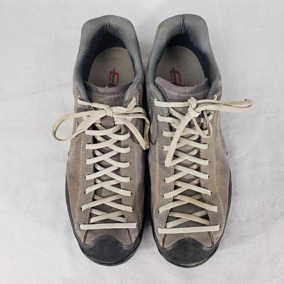 GARMONT STICKY BEAST Mens HIKING SHOES Sz 9 Suede Armour Toe Low Grey - Picture 3 of 9